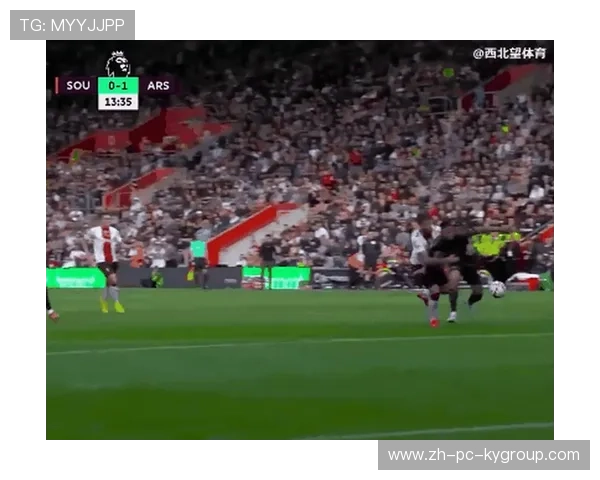 凯恩禁区内小范围终结训练，点球与胸部停球并行